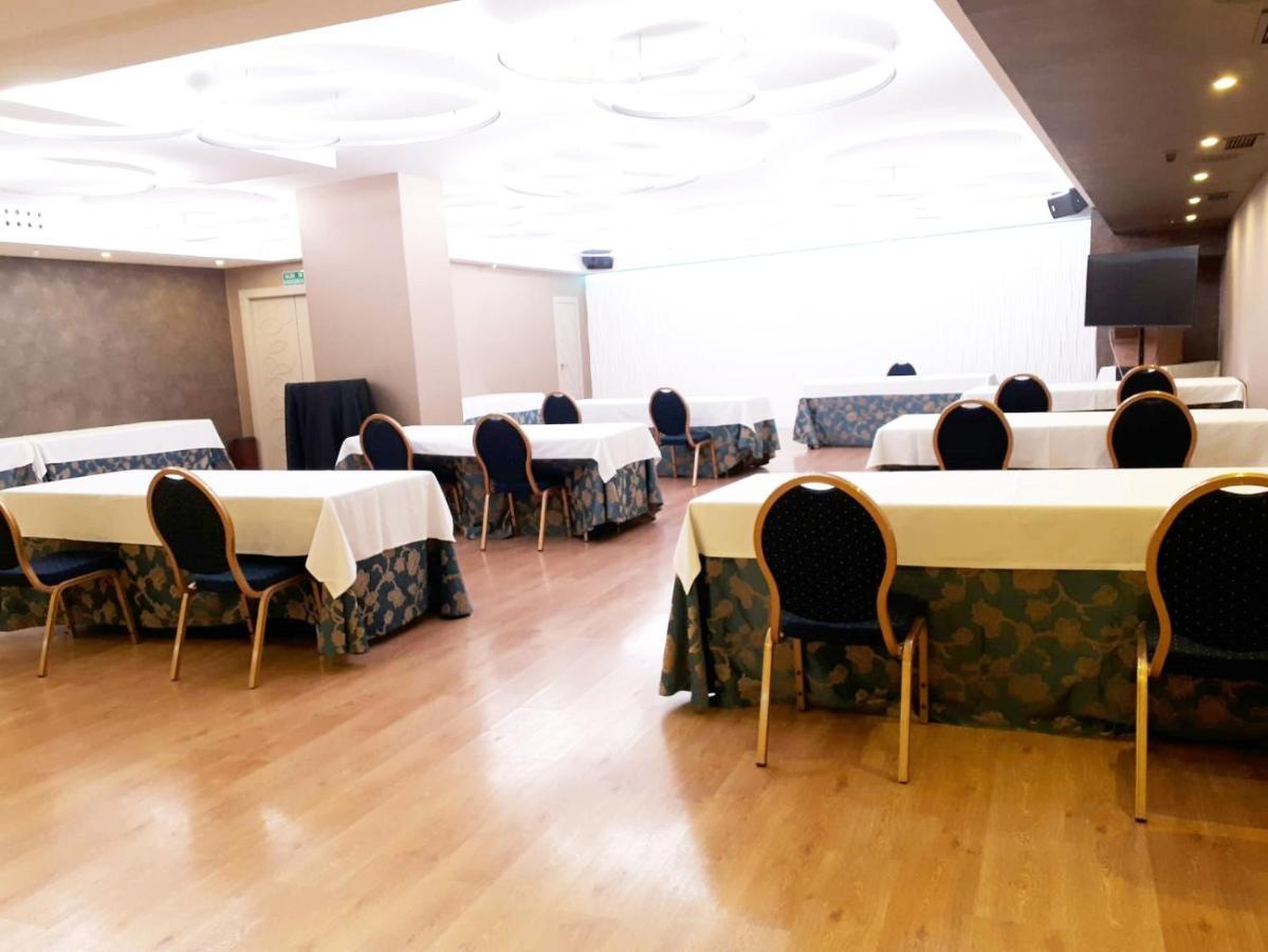 Hotel Centro Los Braseros Бургос Екстер'єр фото
