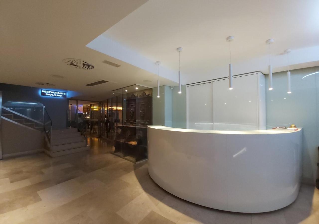 Hotel Centro Los Braseros Бургос Екстер'єр фото